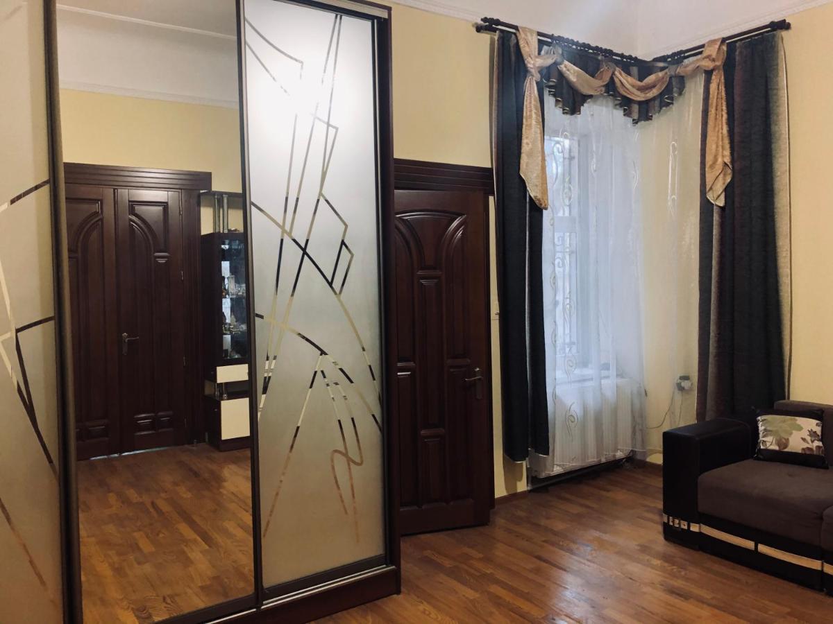 לבוב У Богдана מראה חיצוני תמונה